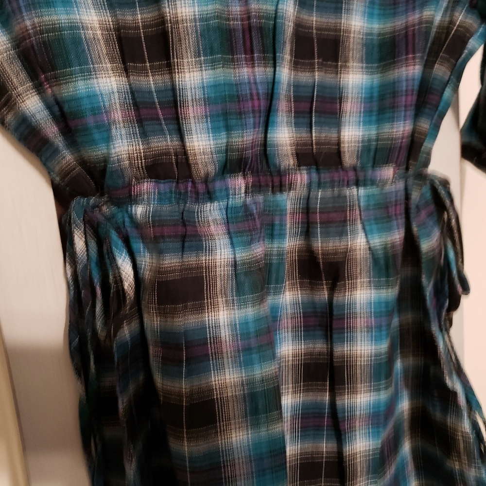 Button down shirt - Picture 3 of 3